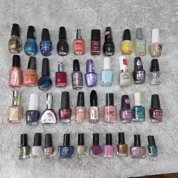 Lot of 40 Assorted Nail Polishes Gel, Glitter, Metallic, Matte Shades - Picture 2 of 16